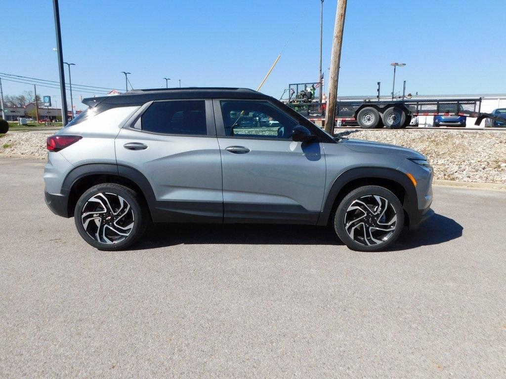 new 2025 Chevrolet TrailBlazer car, priced at $33,925