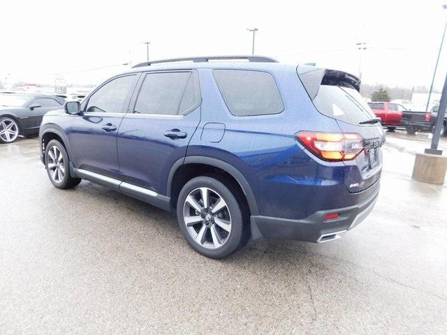 used 2023 Honda Pilot car, priced at $42,000