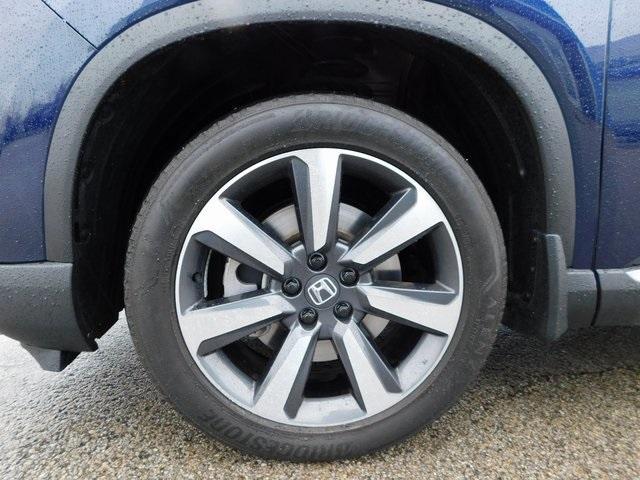 used 2023 Honda Pilot car, priced at $42,000