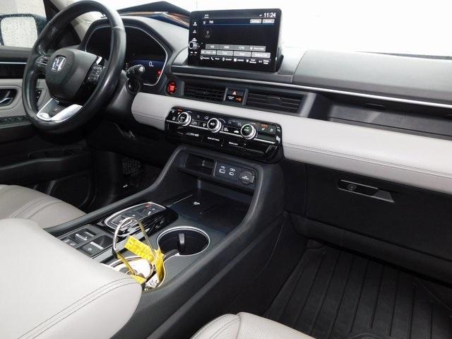 used 2023 Honda Pilot car, priced at $42,000