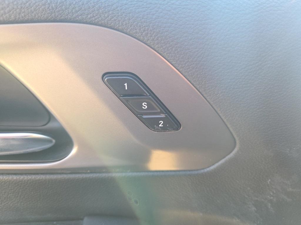 used 2025 Chrysler Pacifica car, priced at $35,500