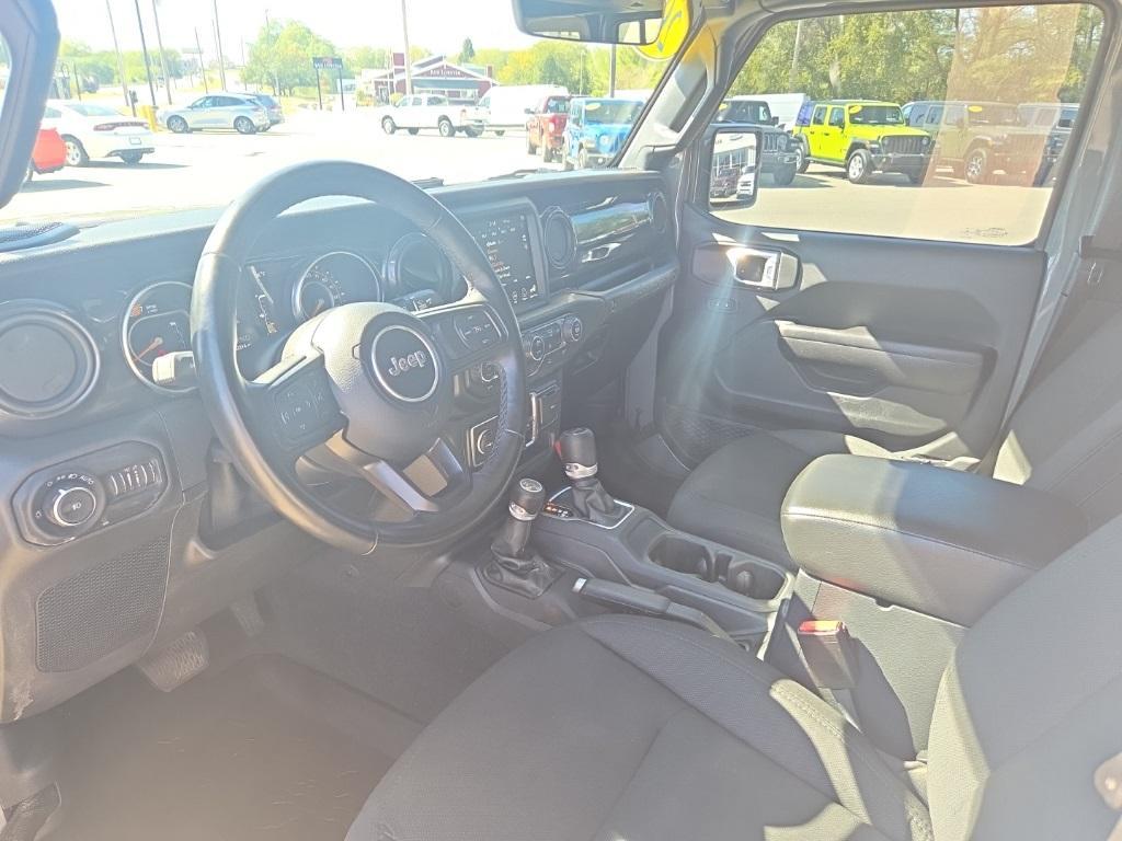 used 2021 Jeep Wrangler Unlimited car, priced at $31,900