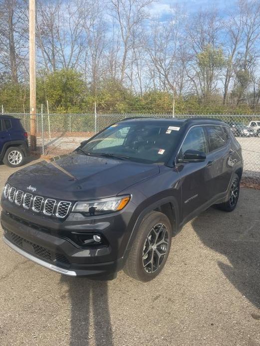 new 2024 Jeep Compass car, priced at $28,211