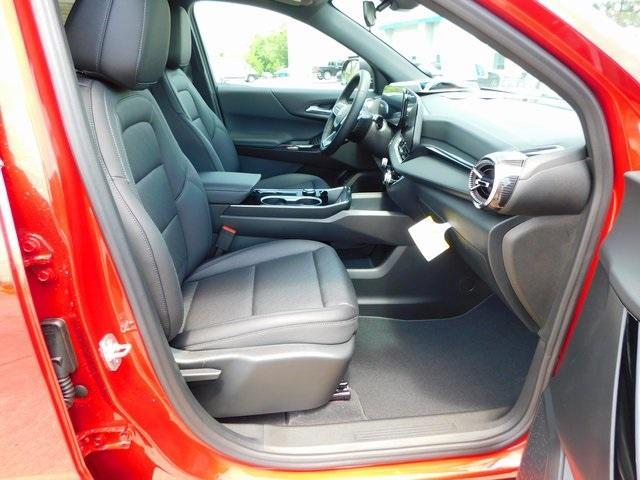 new 2026 Chevrolet Equinox car, priced at $33,203