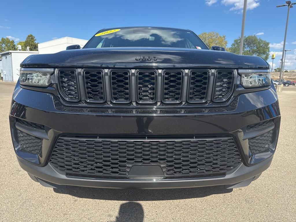 used 2022 Jeep Grand Cherokee car, priced at $31,750
