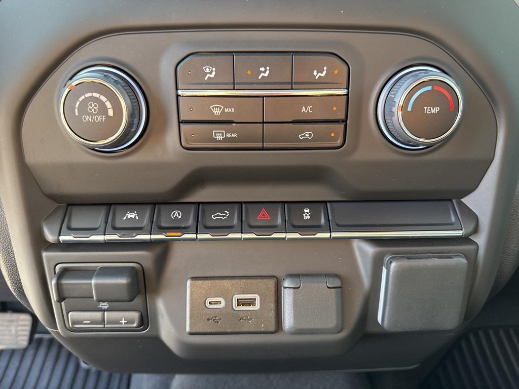 used 2025 Chevrolet Silverado 1500 car, priced at $42,000