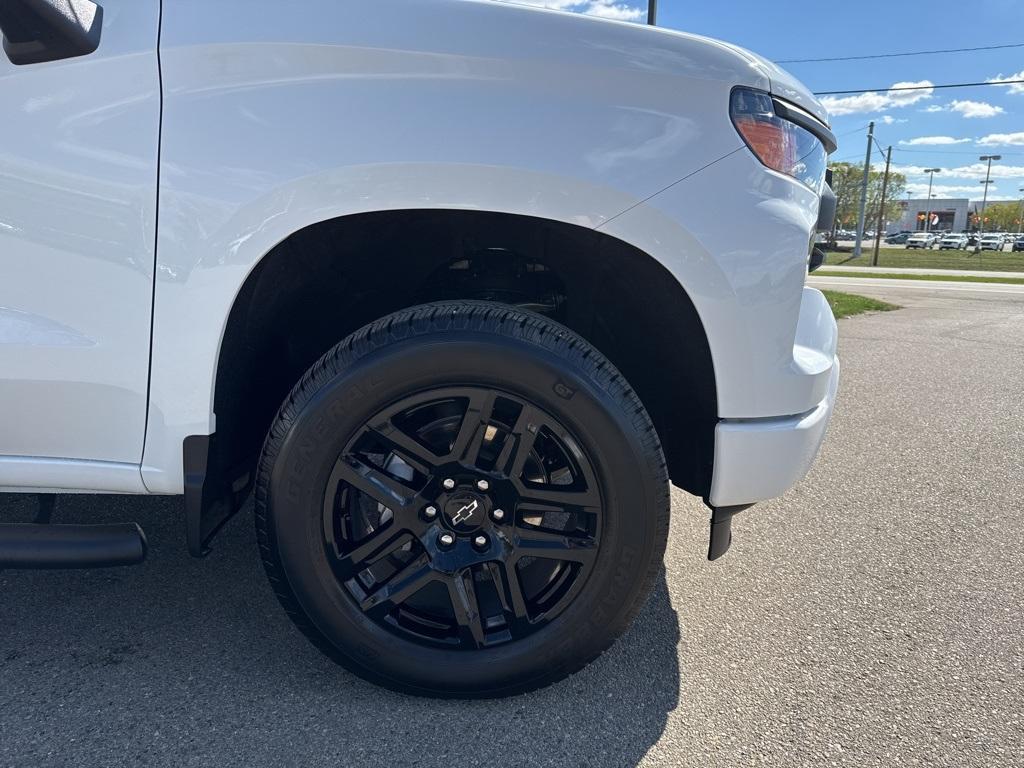 used 2025 Chevrolet Silverado 1500 car, priced at $42,000