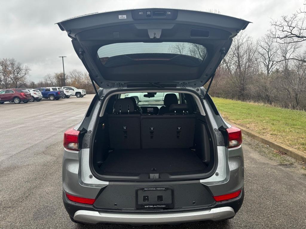 new 2025 Chevrolet TrailBlazer car, priced at $26,508