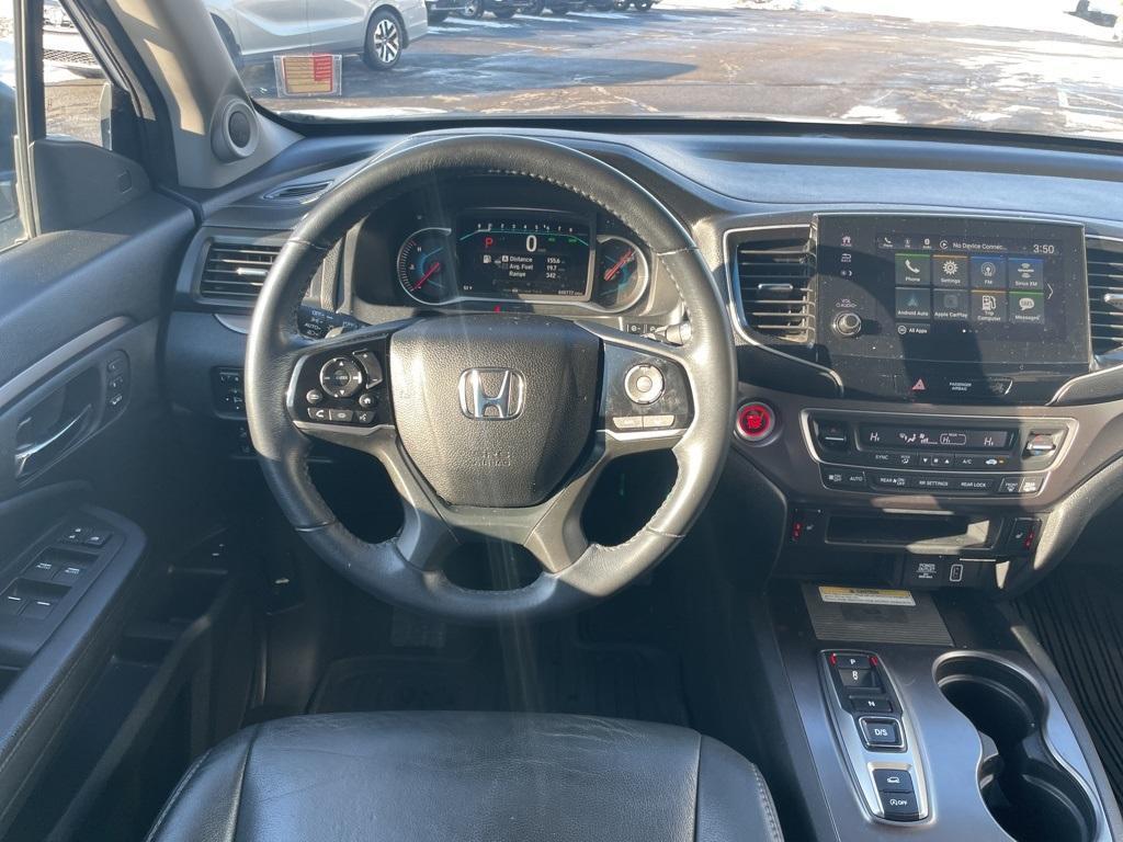 used 2022 Honda Pilot car, priced at $33,999