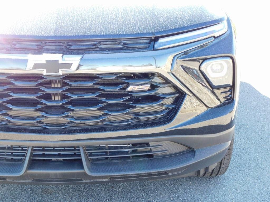 new 2025 Chevrolet TrailBlazer car, priced at $32,430