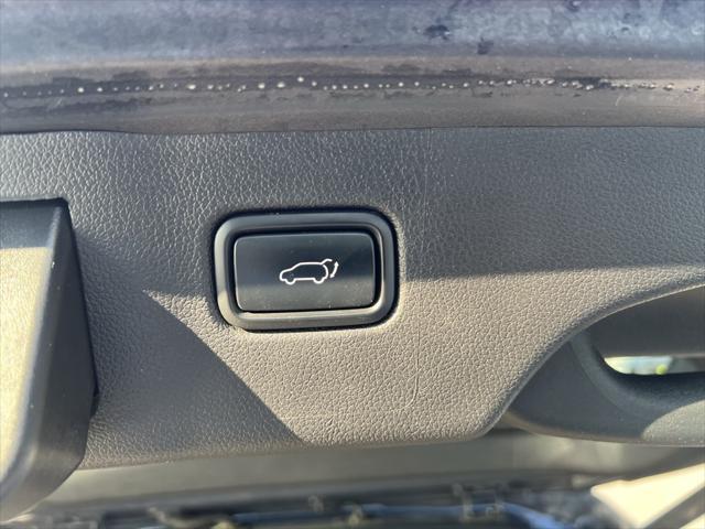 used 2019 Kia Sorento car, priced at $19,233