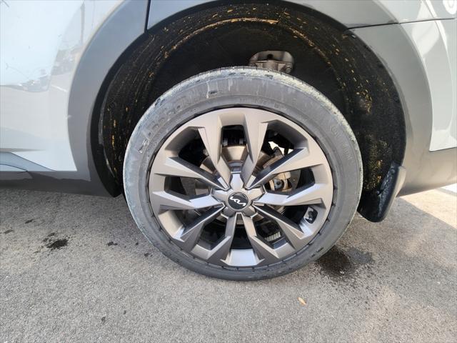 used 2023 Kia Sorento car, priced at $34,417