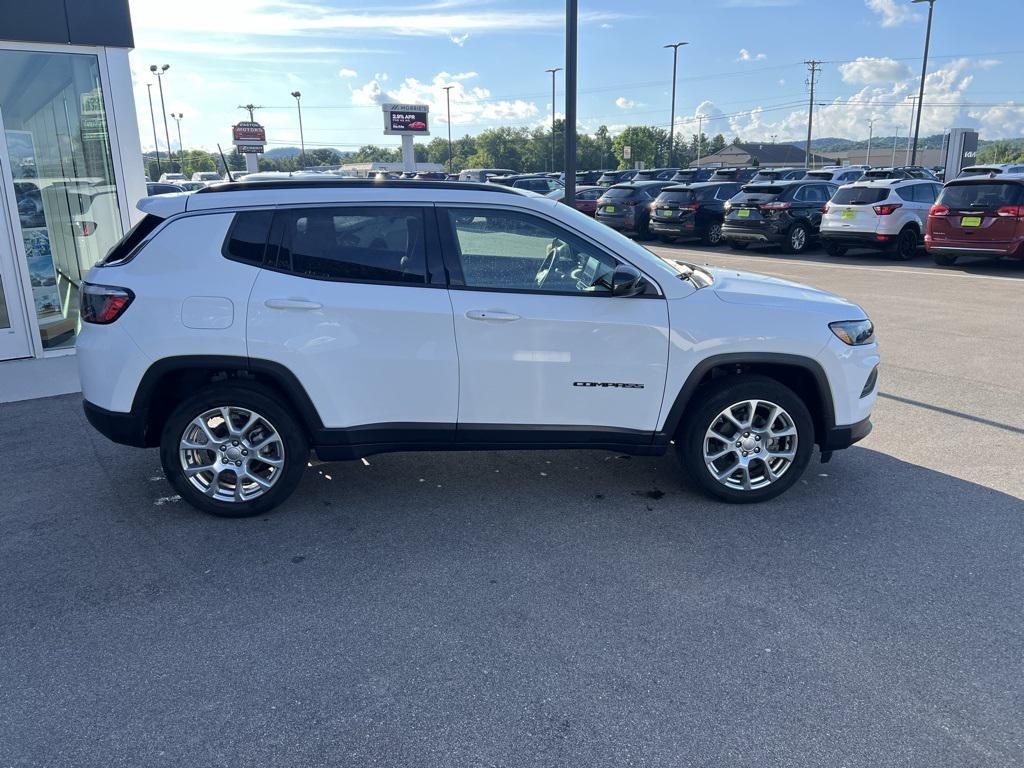 used 2022 Jeep Compass car, priced at $22,299