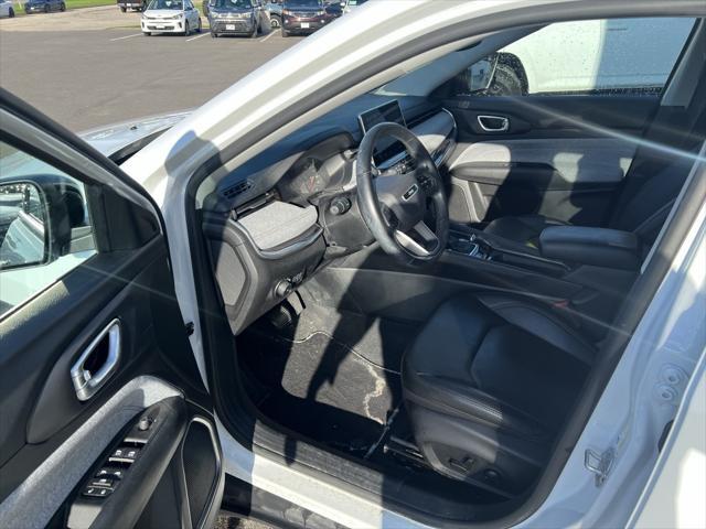used 2022 Jeep Compass car, priced at $22,999