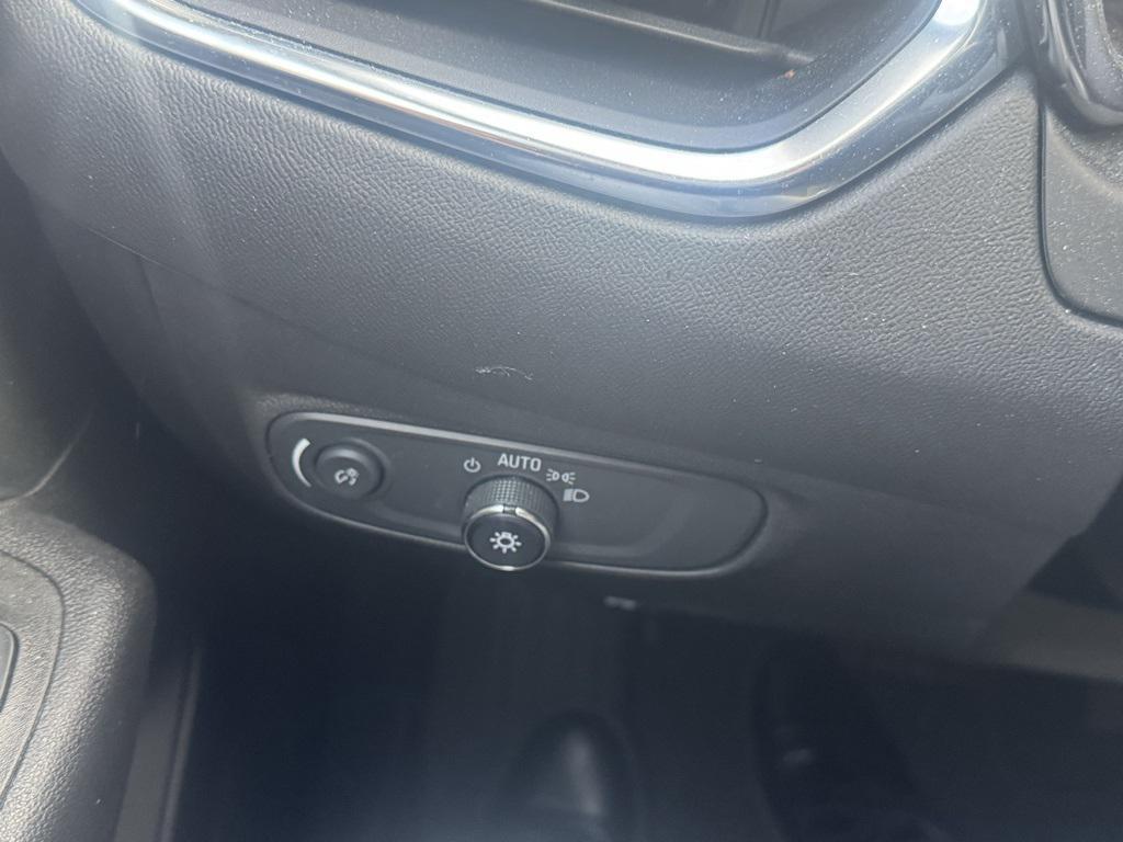 used 2023 Chevrolet Equinox car, priced at $22,592