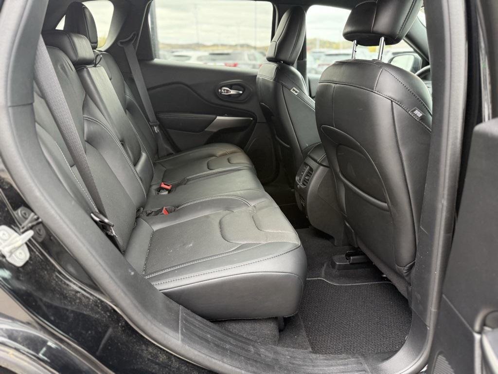 used 2021 Jeep Cherokee car, priced at $20,499
