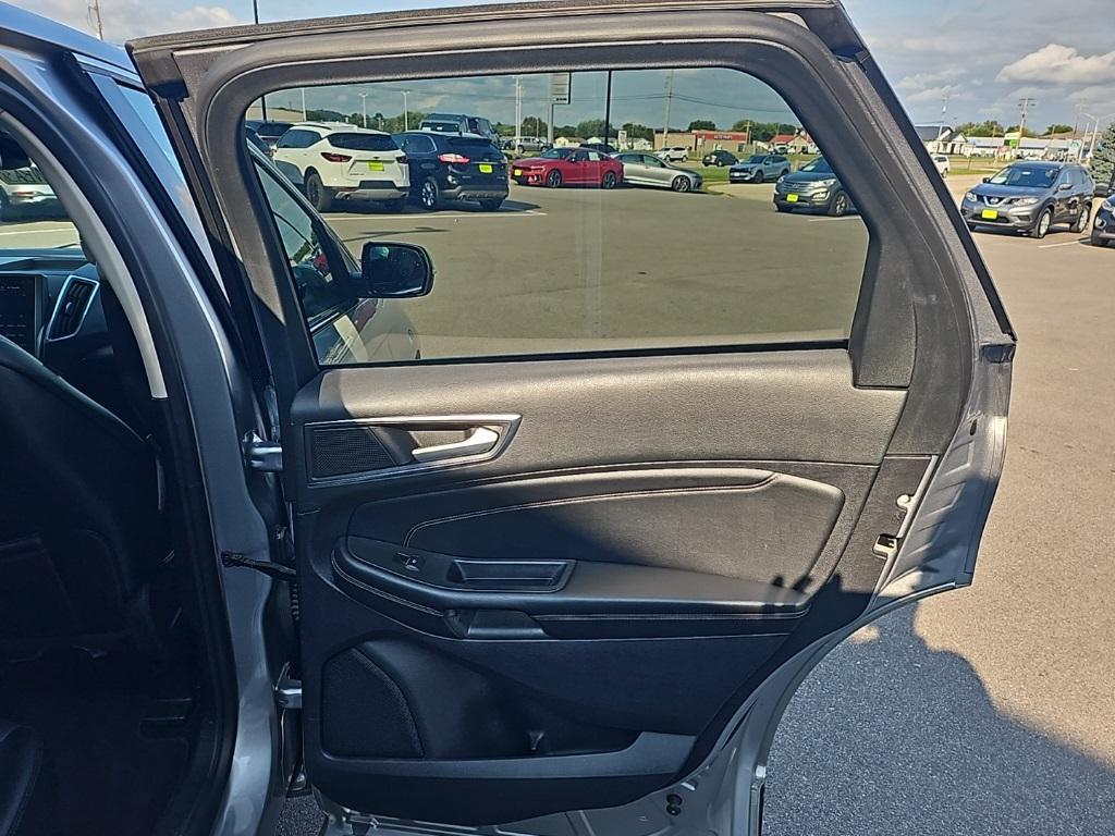 used 2022 Ford Edge car, priced at $21,999