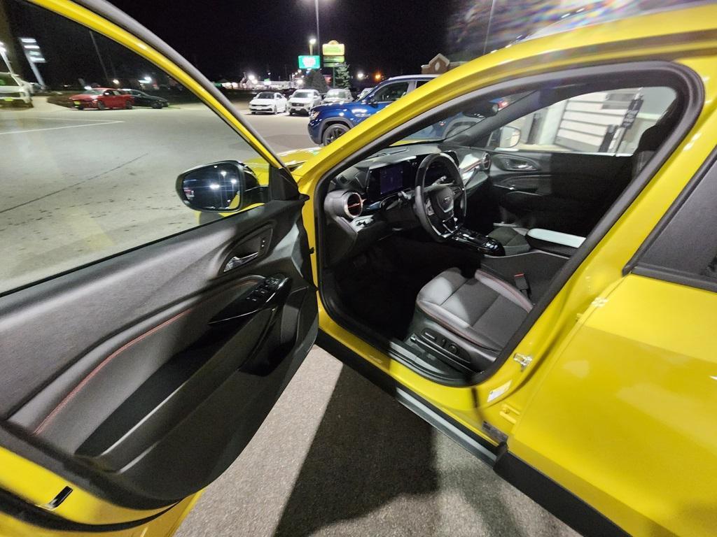 used 2025 Chevrolet Trax car, priced at $24,999