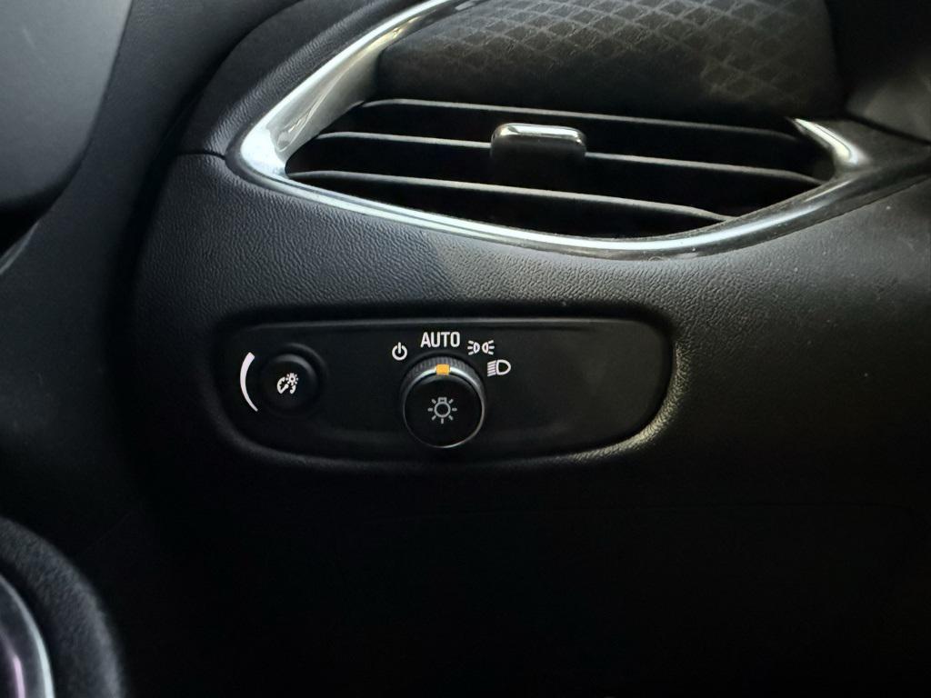 used 2018 Chevrolet Malibu car, priced at $13,599