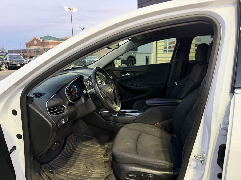 used 2018 Chevrolet Malibu car, priced at $13,599