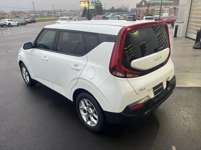 used 2022 Kia Soul car, priced at $17,999