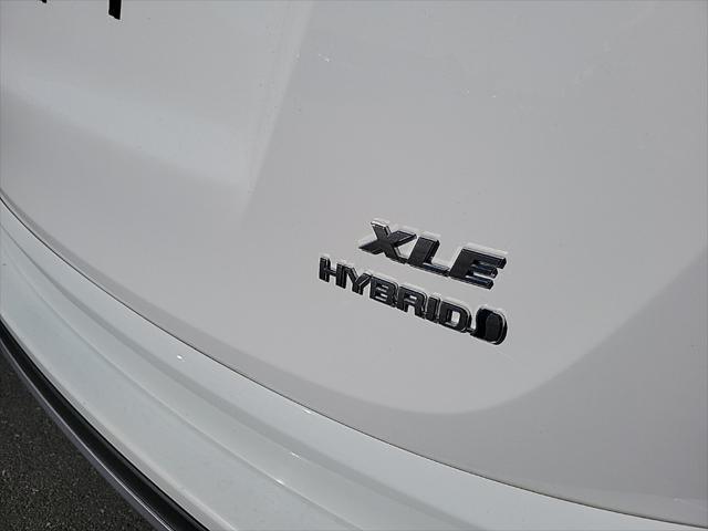 used 2018 Toyota RAV4 Hybrid car, priced at $22,399