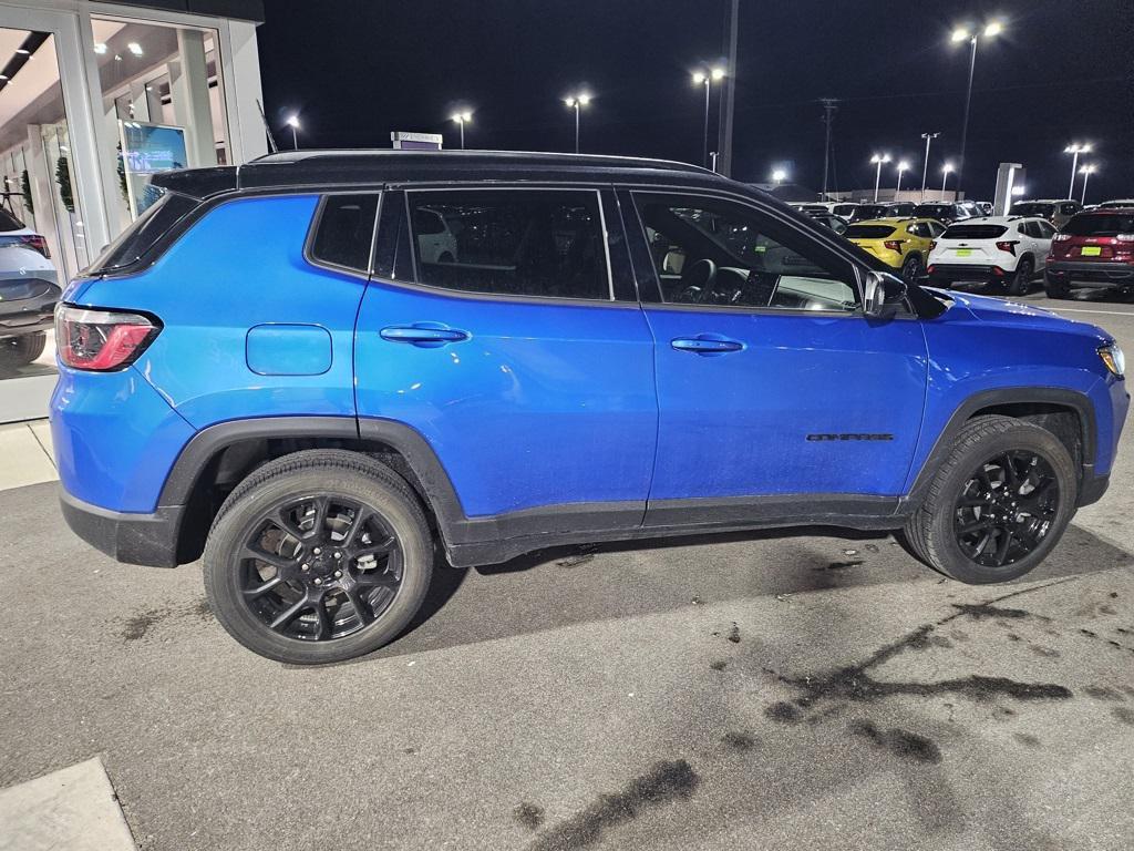 used 2022 Jeep Compass car, priced at $22,399