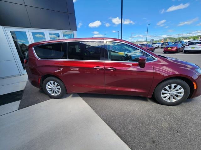 used 2019 Chrysler Pacifica car, priced at $15,481