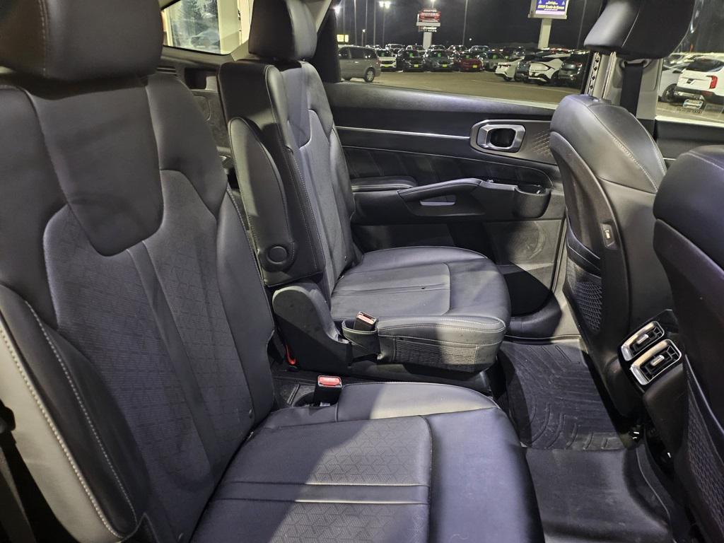 used 2021 Kia Sorento car, priced at $21,799