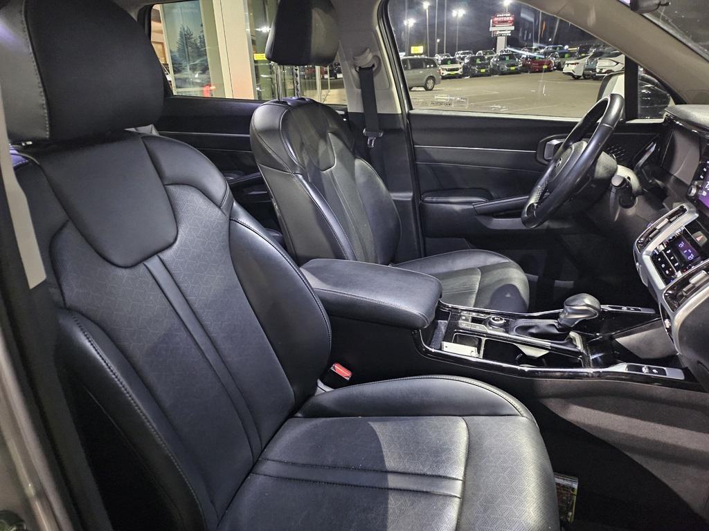 used 2021 Kia Sorento car, priced at $21,799