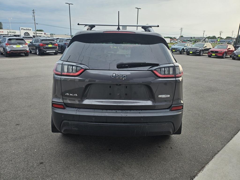 used 2019 Jeep Cherokee car