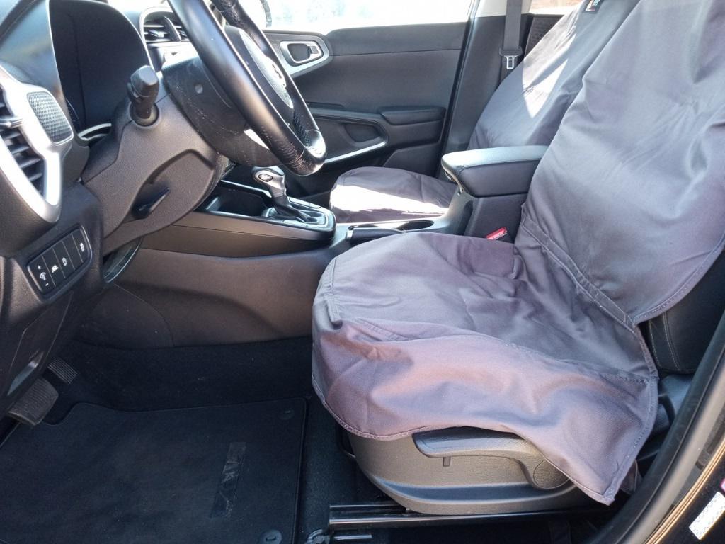 used 2020 Kia Soul car, priced at $13,499
