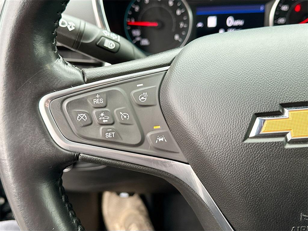 used 2022 Chevrolet Equinox car, priced at $19,999