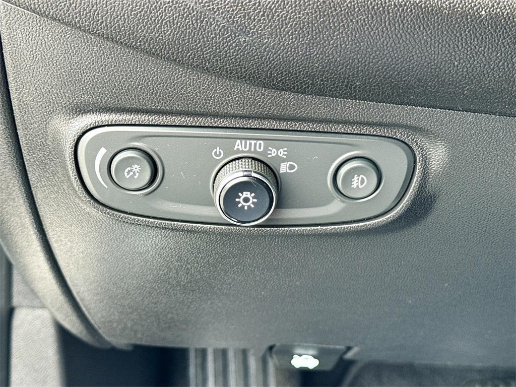 used 2023 Chevrolet Equinox car, priced at $27,406