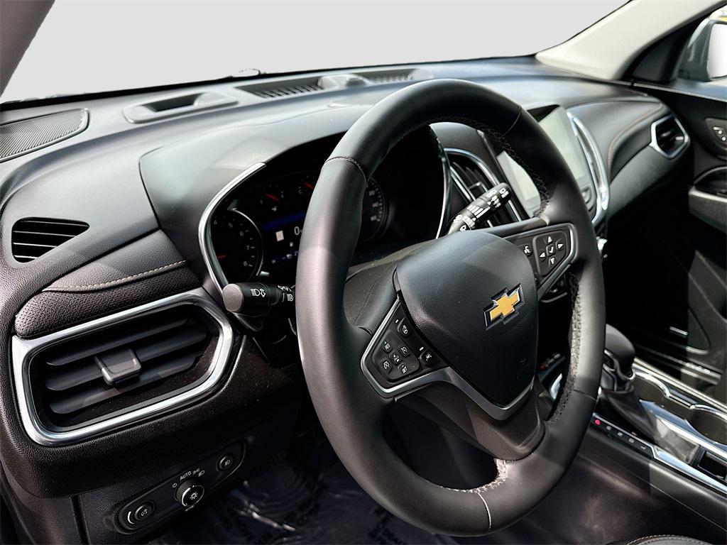 used 2023 Chevrolet Equinox car, priced at $27,406