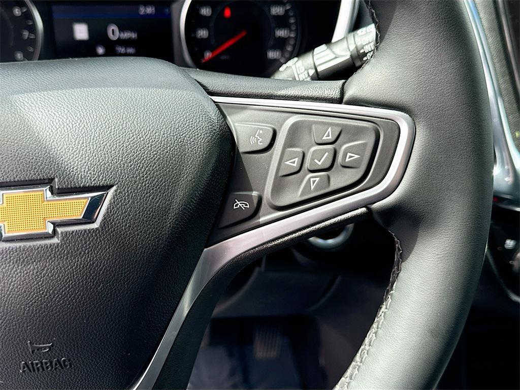 used 2023 Chevrolet Equinox car, priced at $27,406