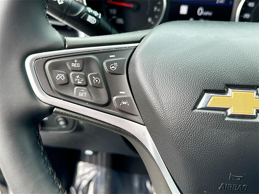 used 2023 Chevrolet Equinox car, priced at $27,406