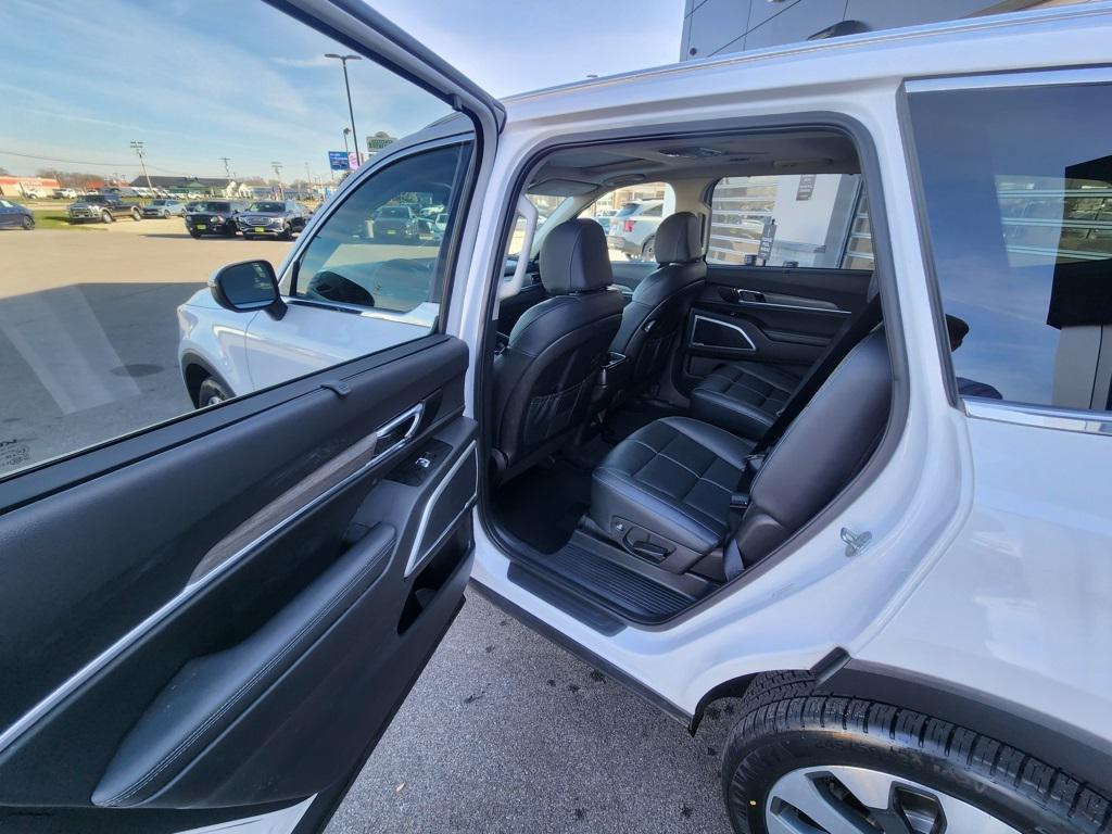 used 2022 Kia Telluride car, priced at $30,499