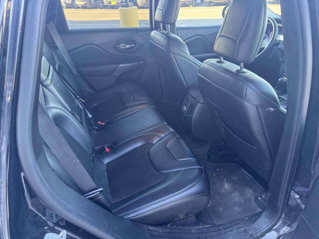 used 2019 Jeep Cherokee car, priced at $16,467