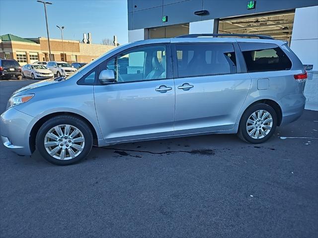 used 2013 Toyota Sienna car