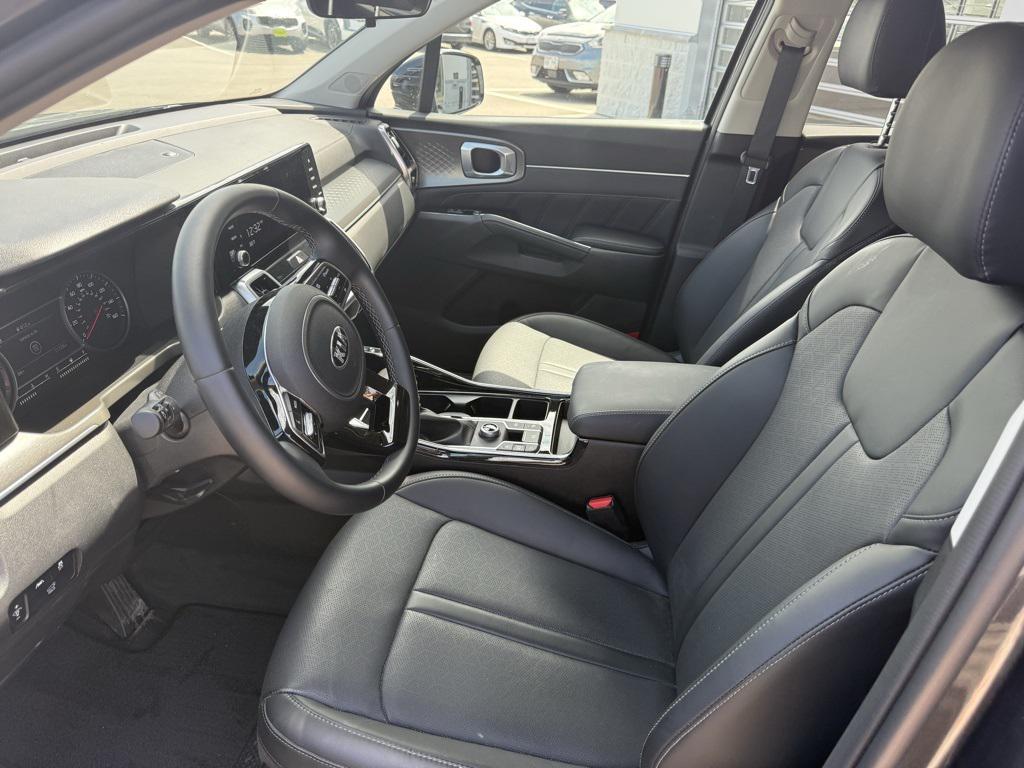 used 2021 Kia Sorento car, priced at $28,999