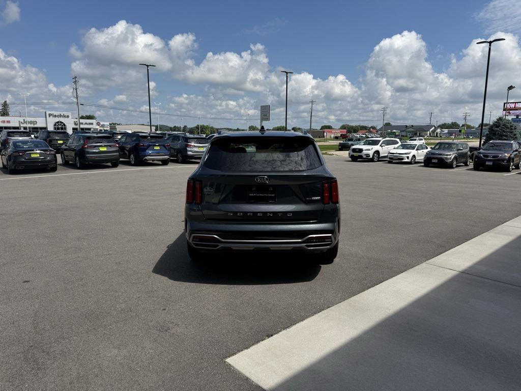used 2021 Kia Sorento car, priced at $28,999