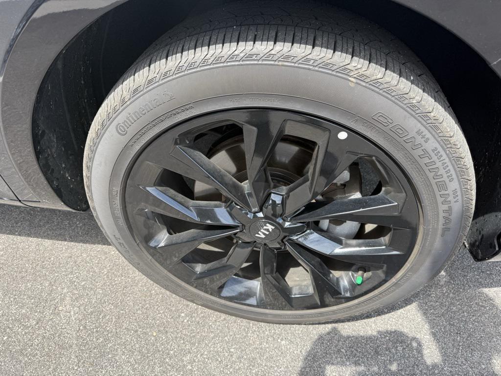used 2021 Kia Sorento car, priced at $28,999