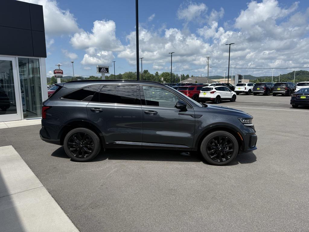 used 2021 Kia Sorento car, priced at $28,999
