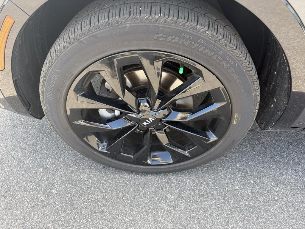 used 2021 Kia Sorento car, priced at $28,999