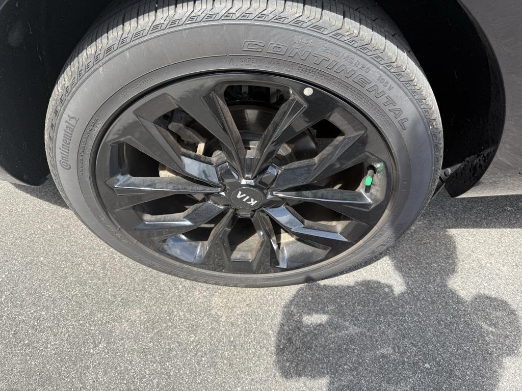 used 2021 Kia Sorento car, priced at $28,999