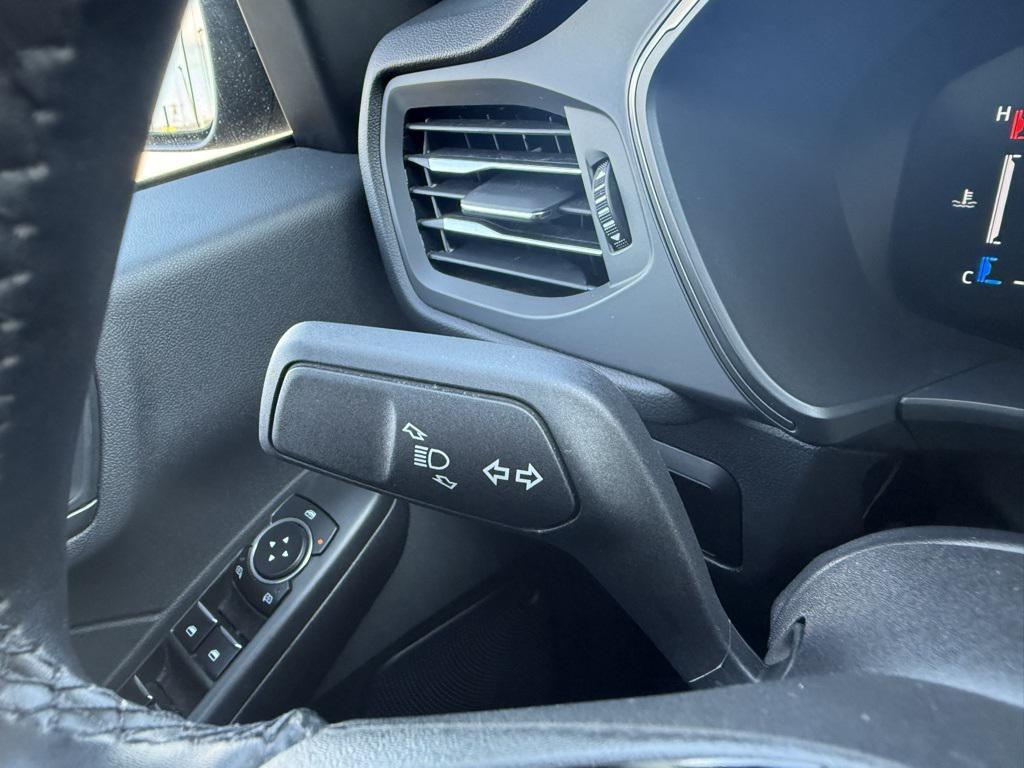 used 2023 Ford Escape car, priced at $22,199