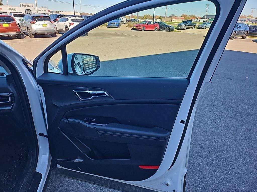 used 2024 Kia Sportage car, priced at $32,799