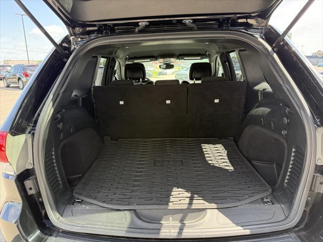 used 2018 Jeep Grand Cherokee car, priced at $16,999