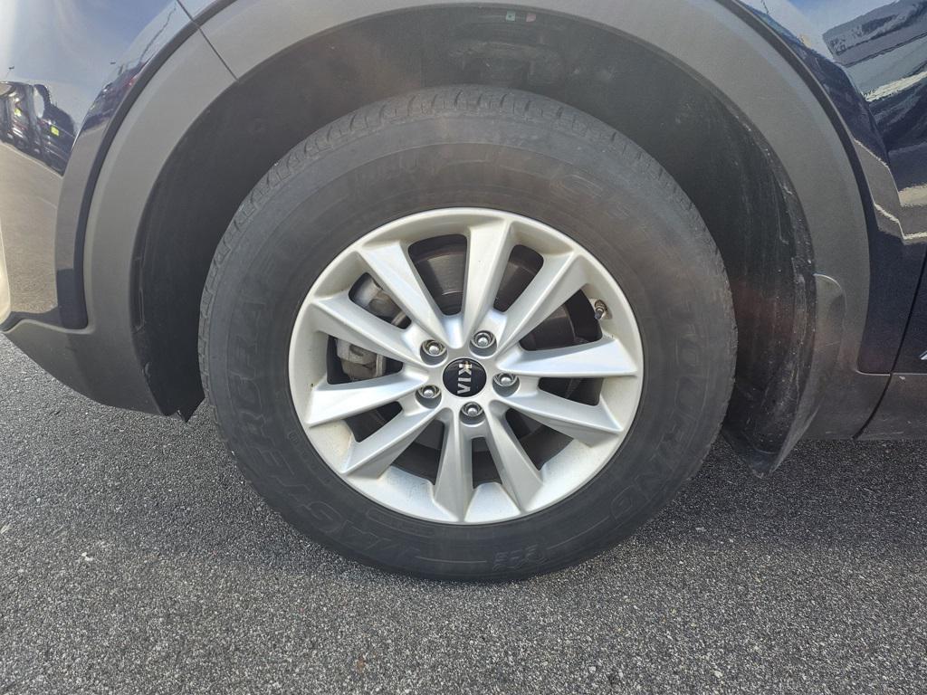 used 2019 Kia Sorento car, priced at $13,605